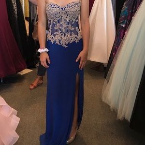 Gorgeous Formal Dress